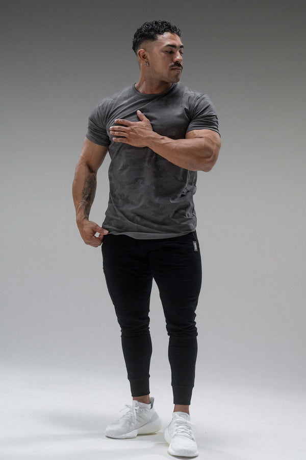 Signature Tee Dark Camo