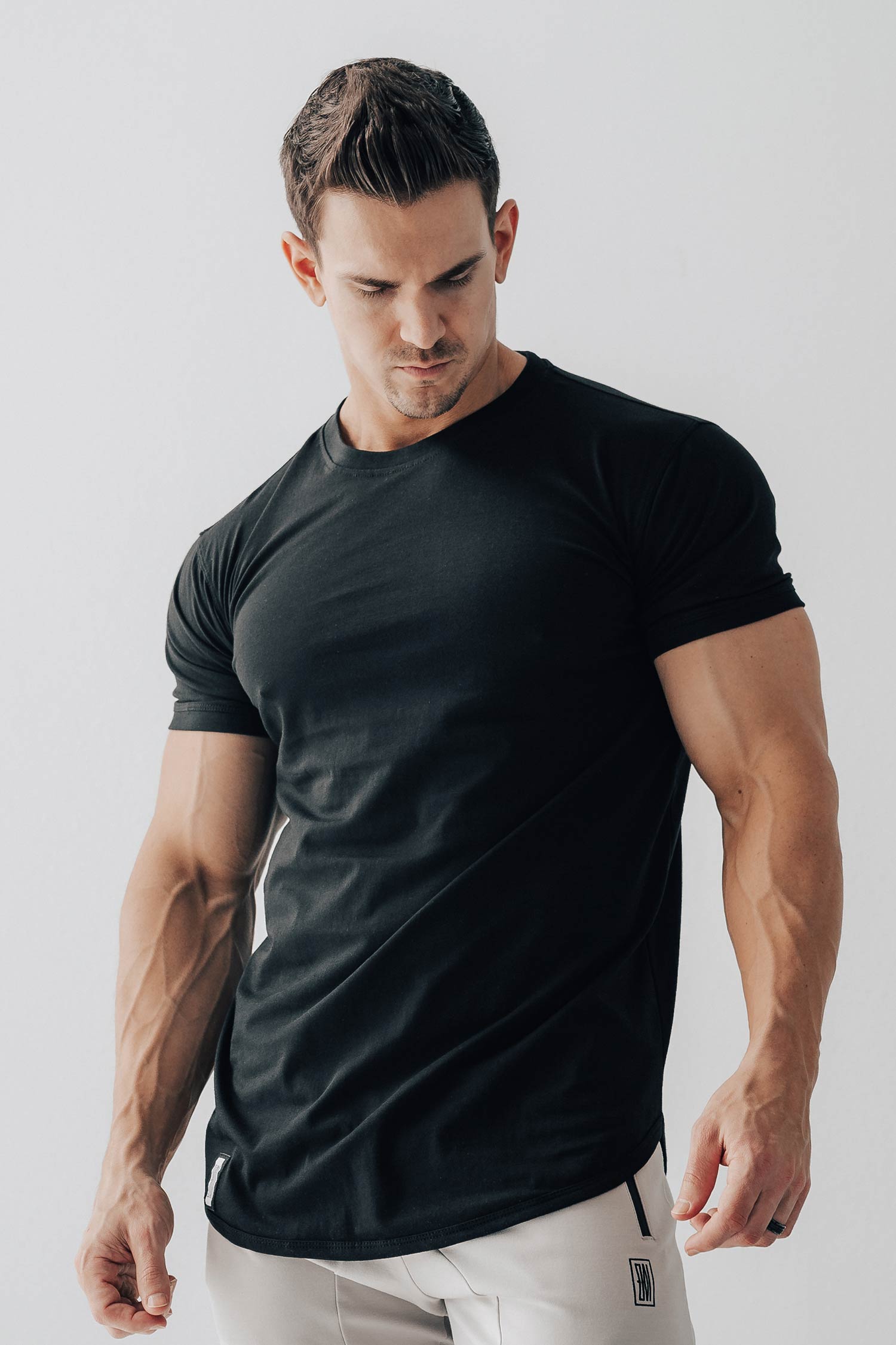 Curved Hem Tee Black