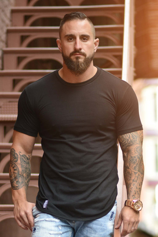 Curved Hem Tee Black