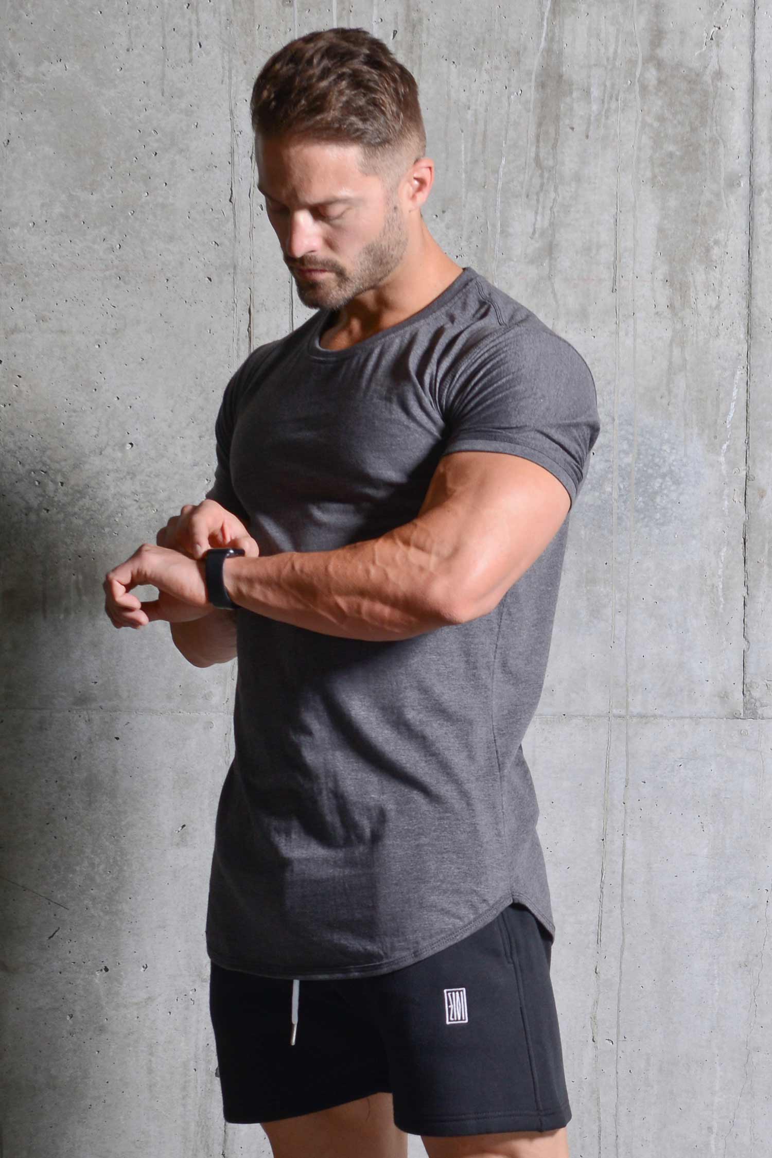 Curved Hem Tee Charcoal