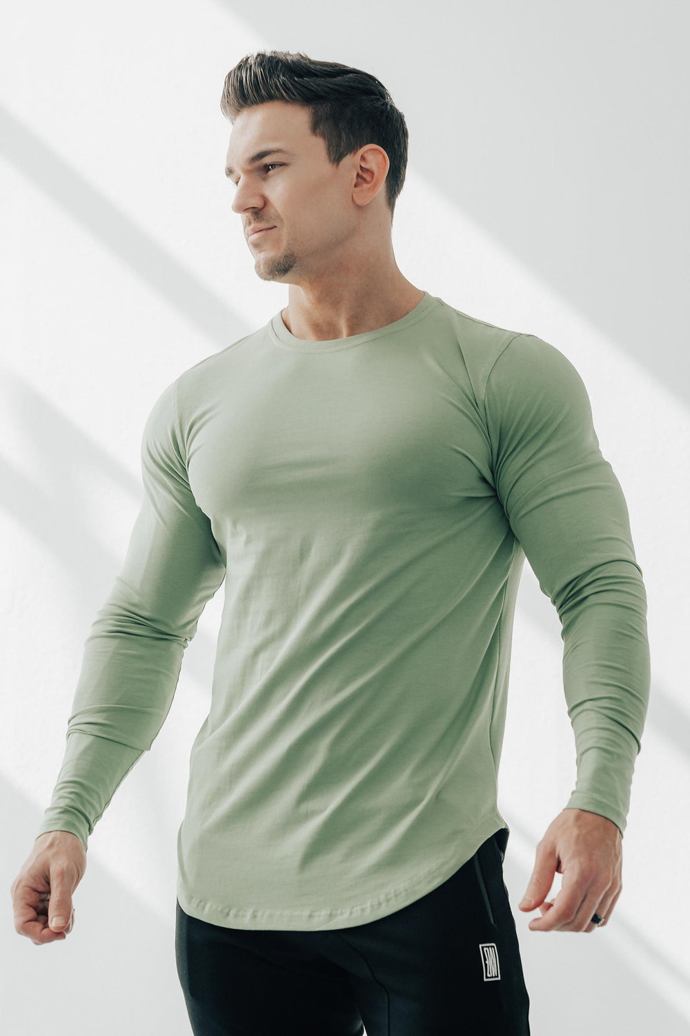 Core Long Sleeve Leaf