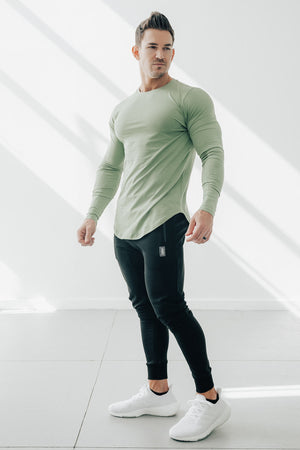 Core Long Sleeve Leaf