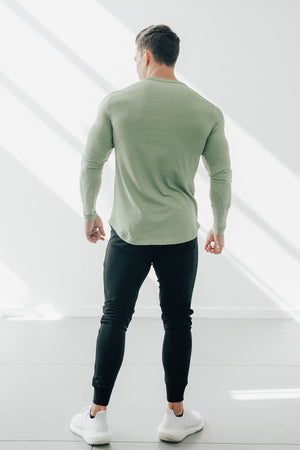 Core Long Sleeve Leaf