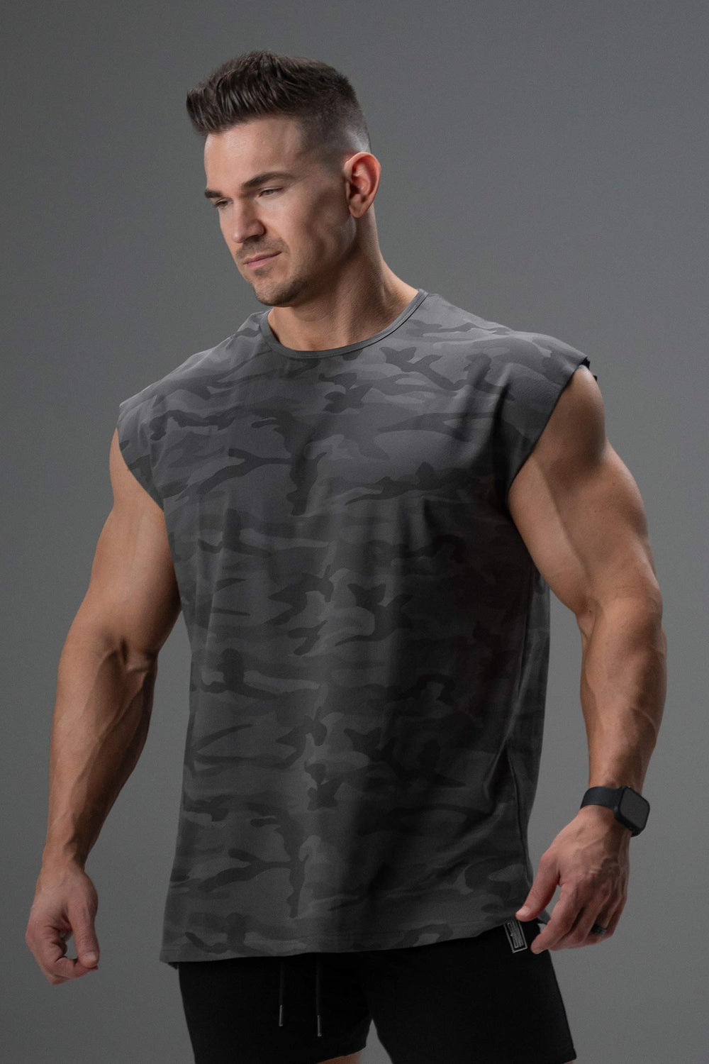 Signature Shoulder Tee Dark Camo
