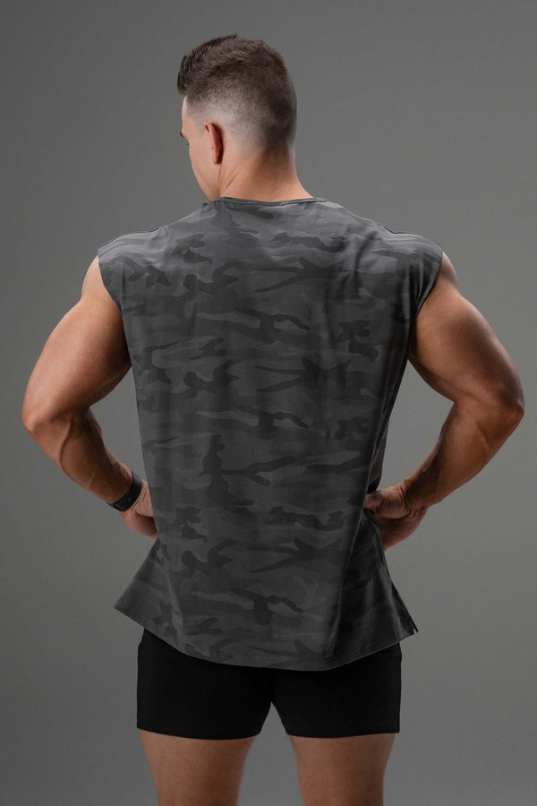 Signature Shoulder Tee Dark Camo