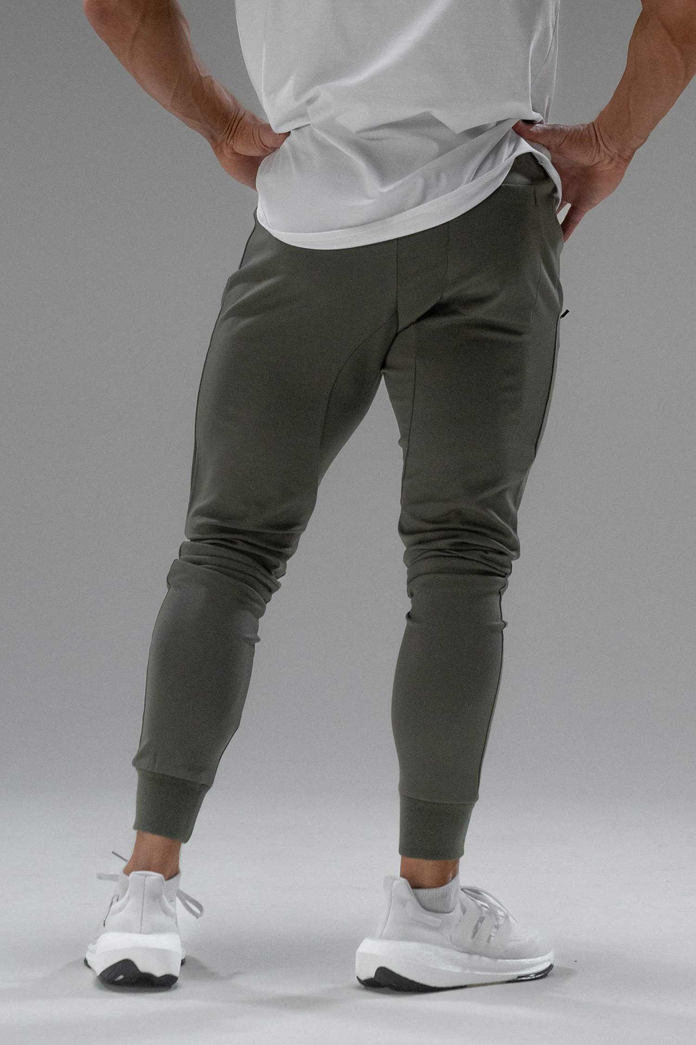 Performance Joggers Army Green