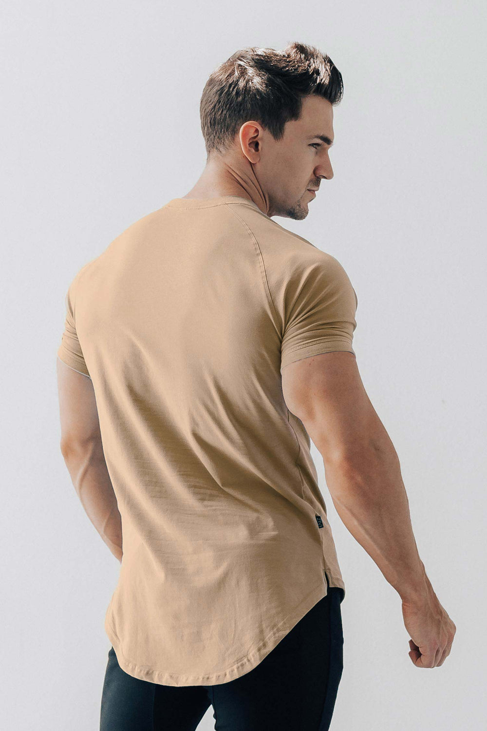 Curved Scoop Hem Tee Frosted Almond