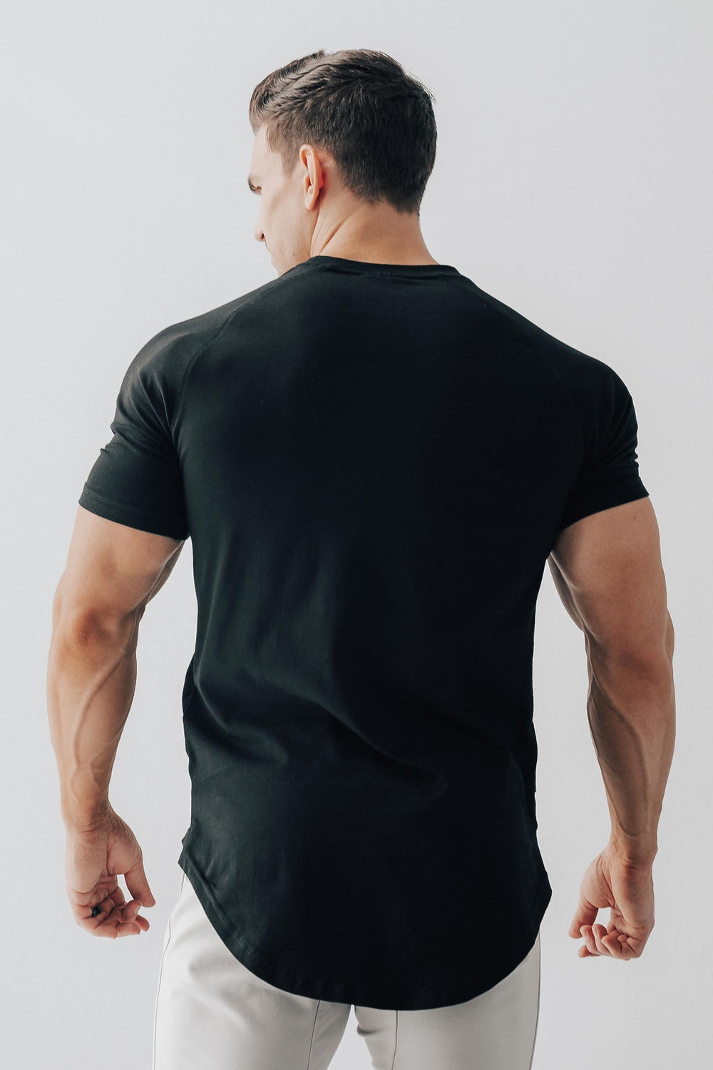 Curved Scoop Hem Tee Black
