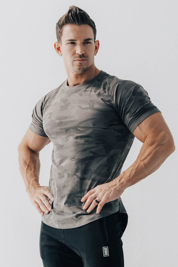 Curved Scoop Hem Tee Dark Camo
