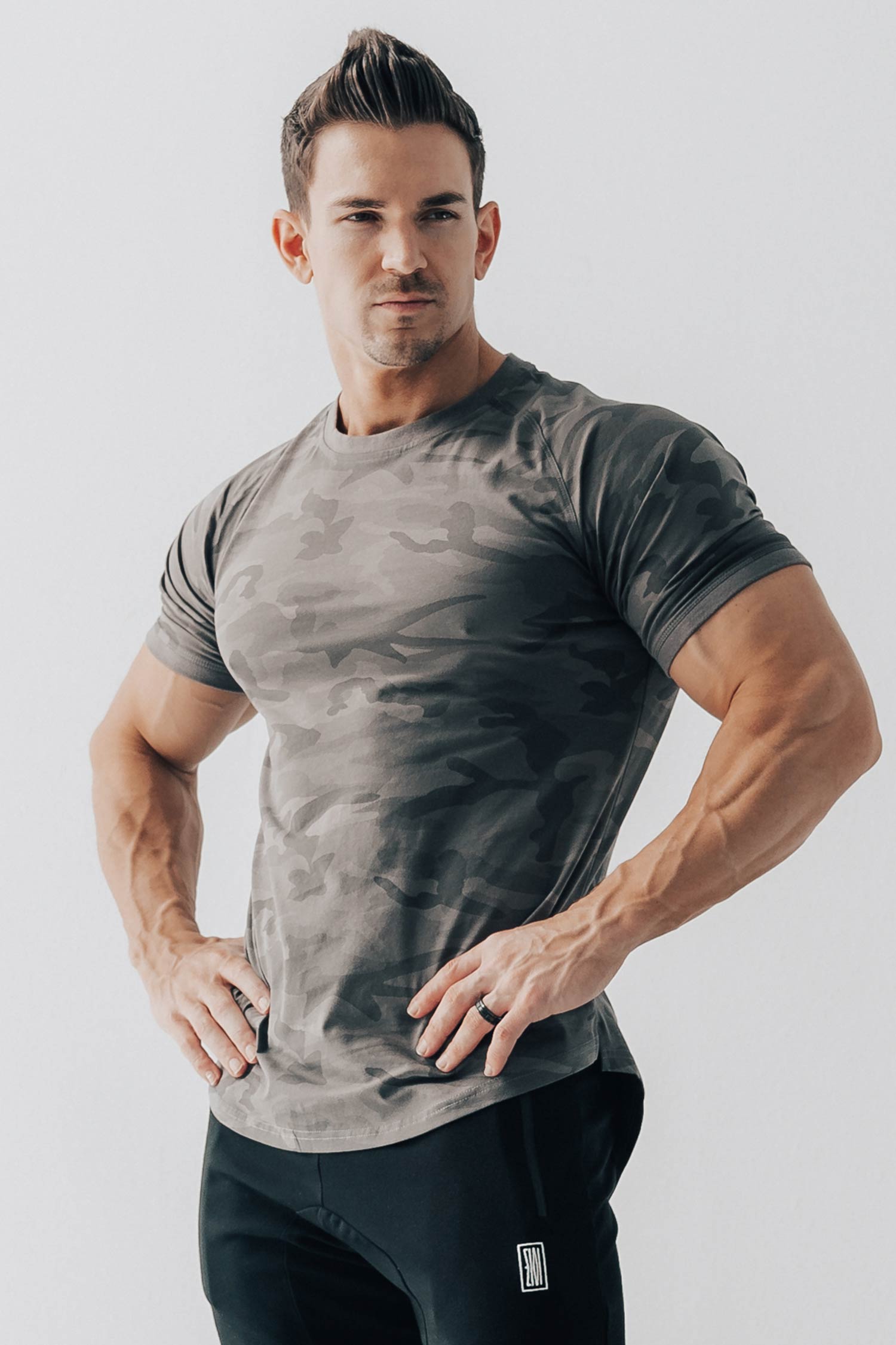 Curved Scoop Hem Tee Dark Camo