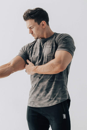 Curved Scoop Hem Tee Dark Camo
