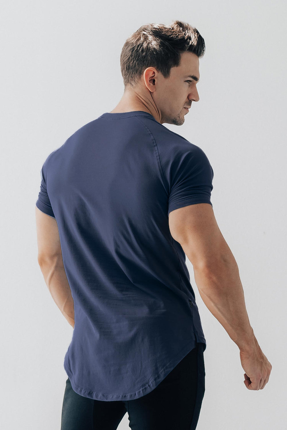 Curved Scoop Hem Tee Navy