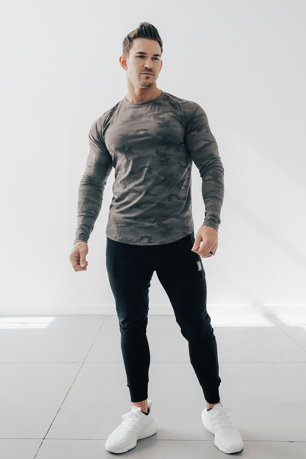 Scoop Long Sleeve Dark Camo