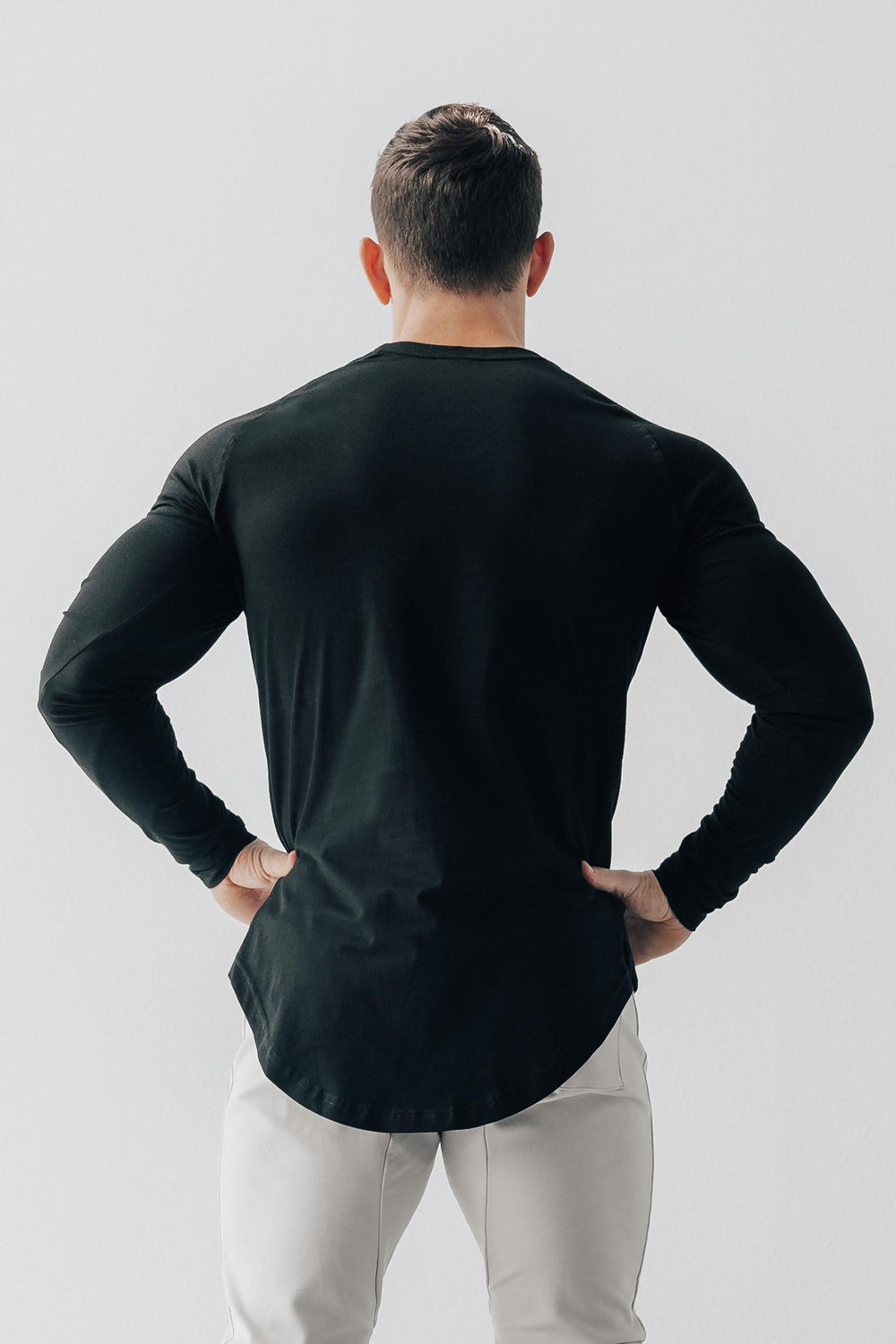 Scoop Long Sleeve Black