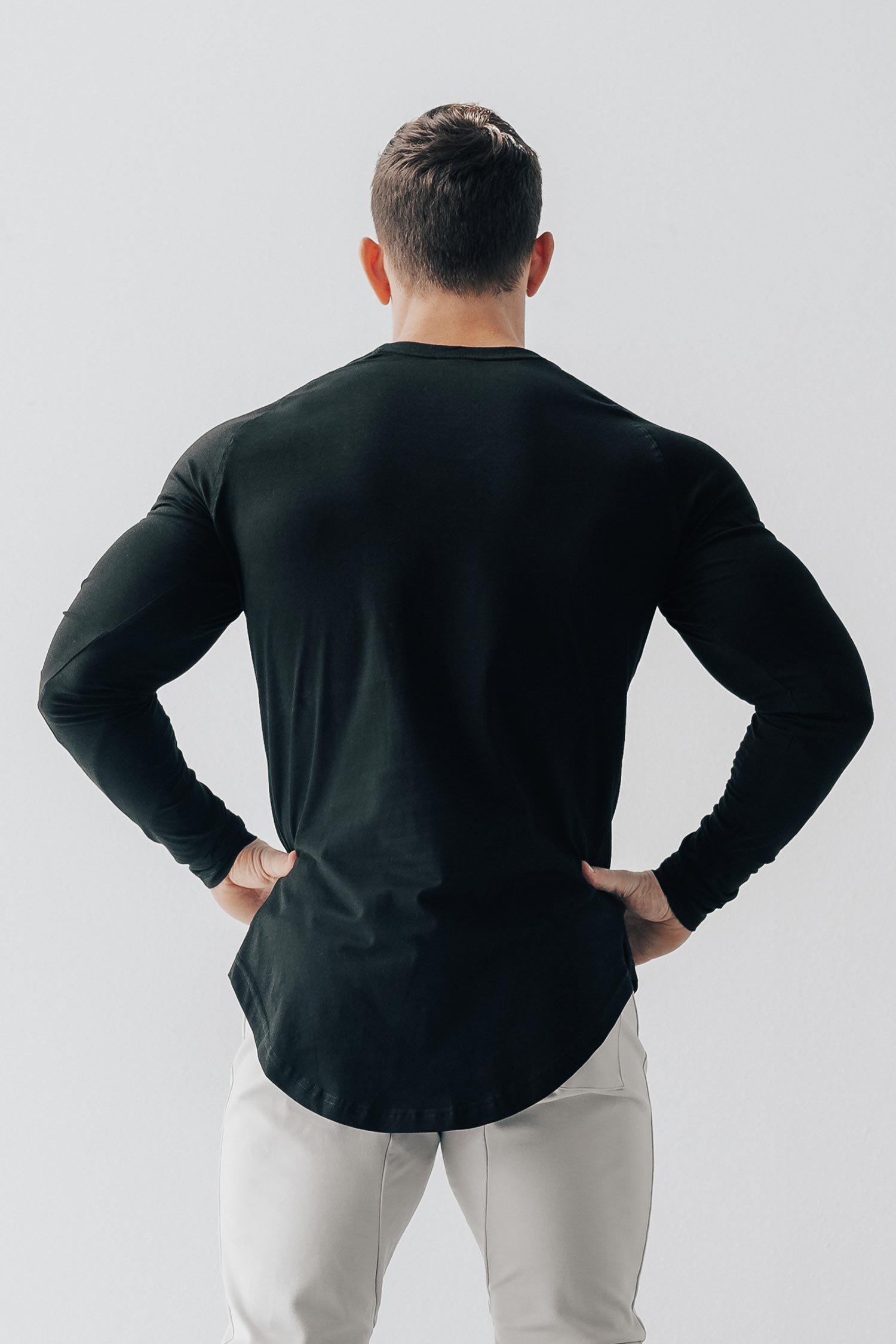 Scoop Long Sleeve Black