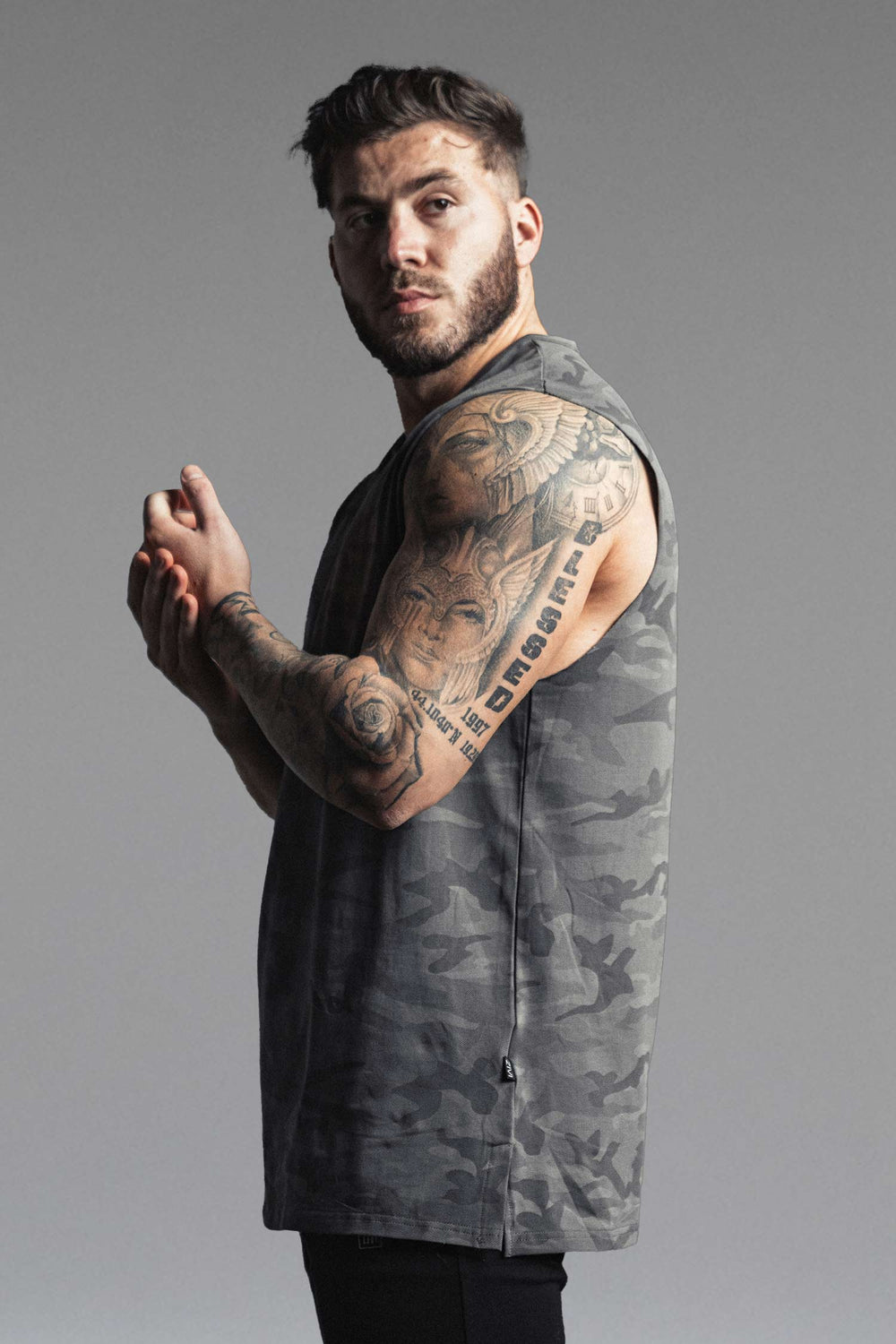 Signature Sleeveless Dark Camo