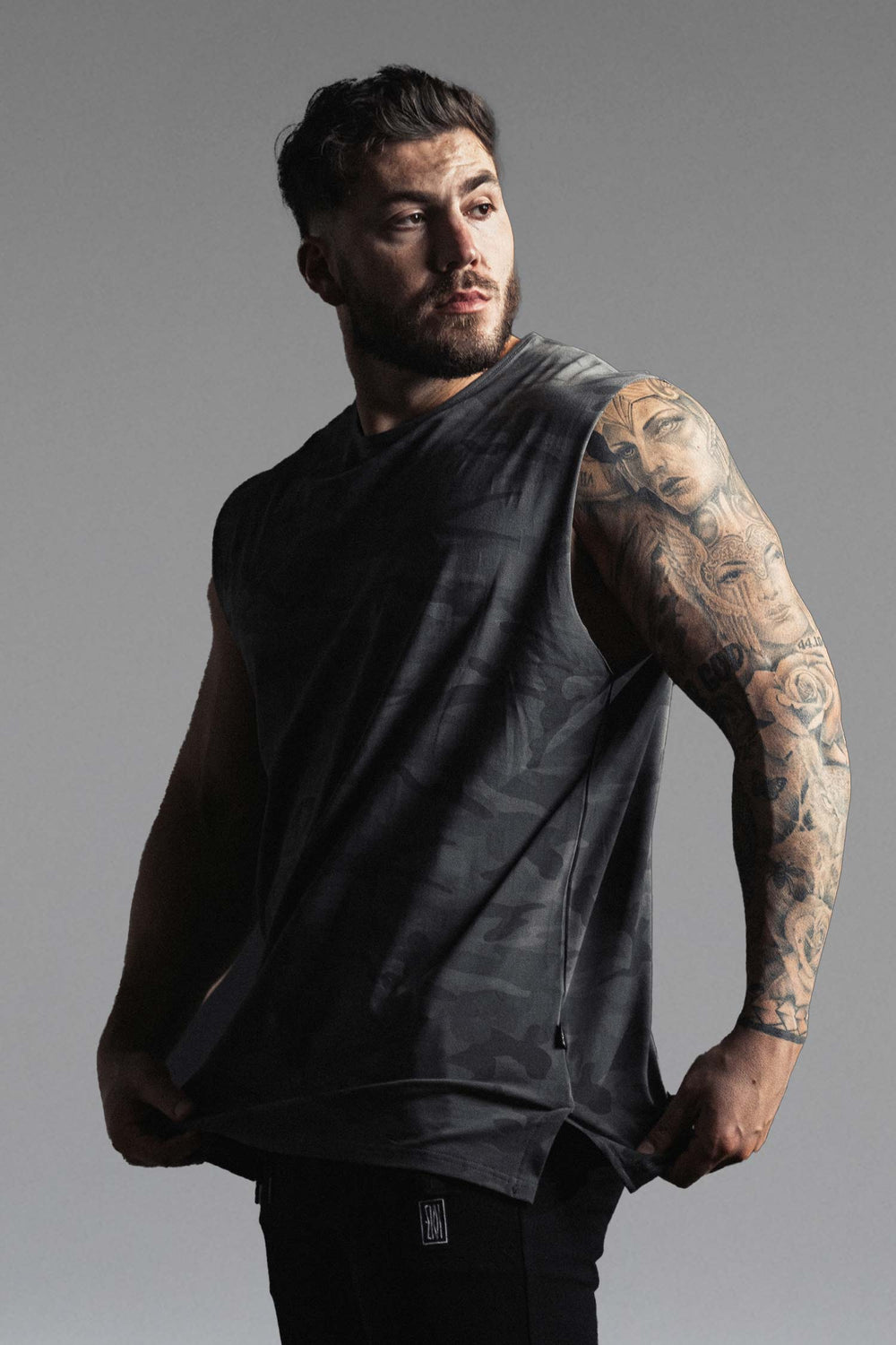 Signature Sleeveless Dark Camo