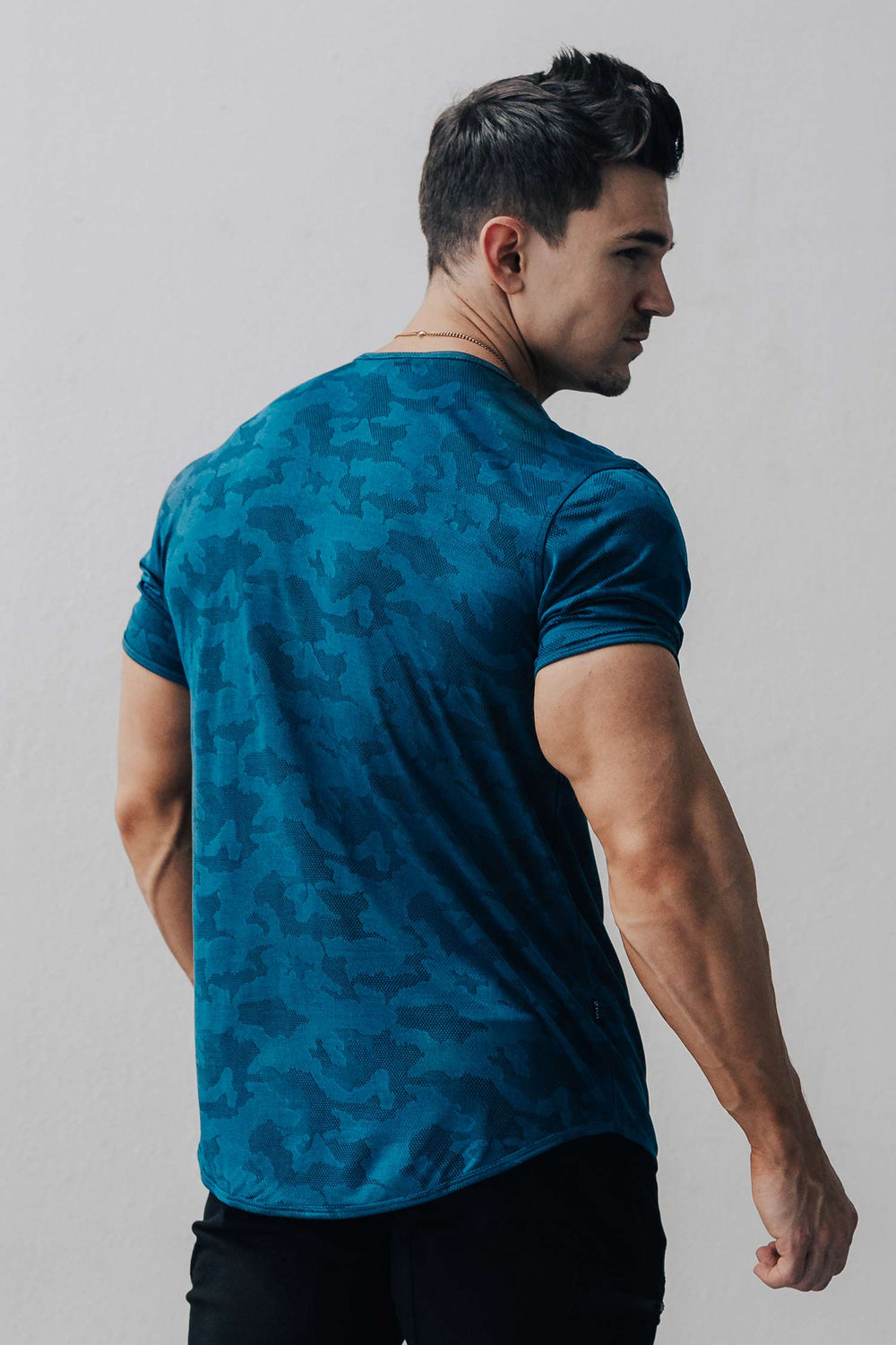 Tech Tee Sky